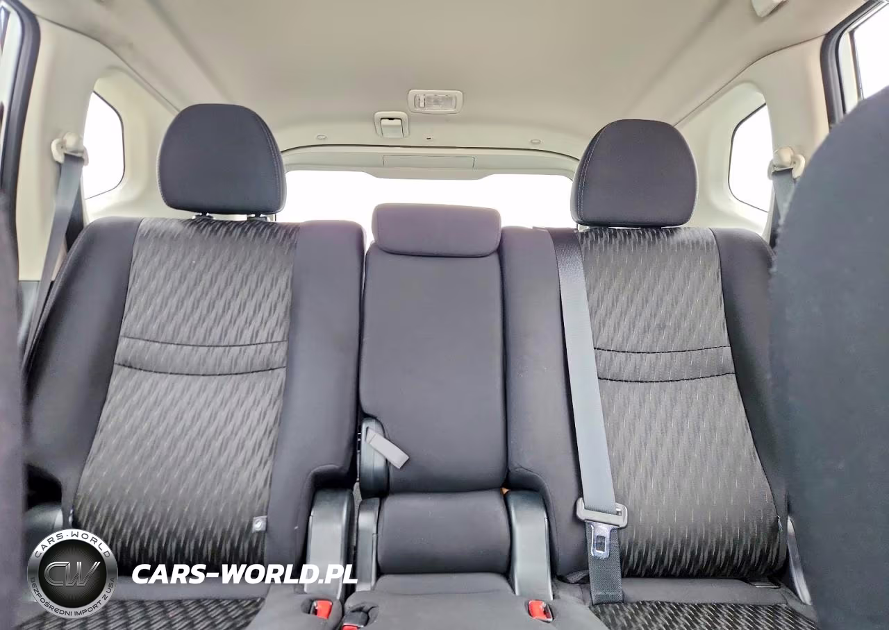 2020 Nissan Rogue S VIN:5N1AT2MT7LC788138 - 10
