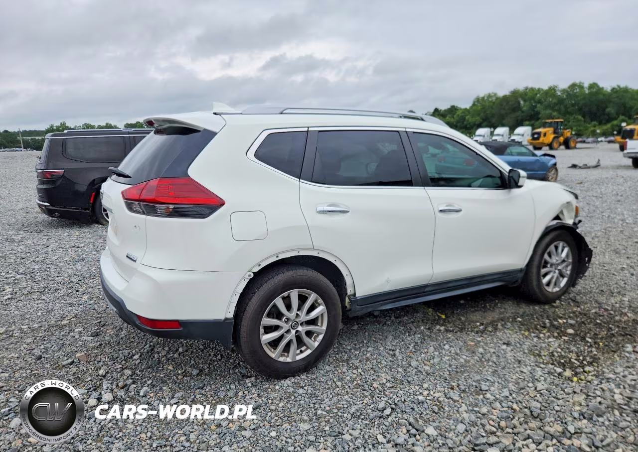 2020 Nissan Rogue S VIN:5N1AT2MT7LC788138 - 3