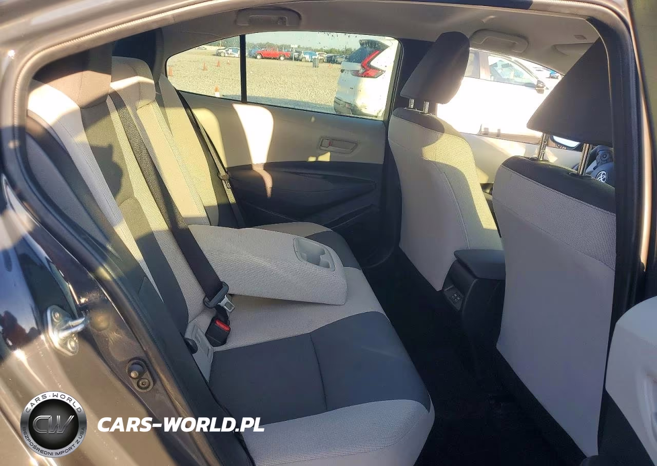 2026 Toyota Corolla Hybrid Le VIN:JTDBCMFE8T3120173 - 10