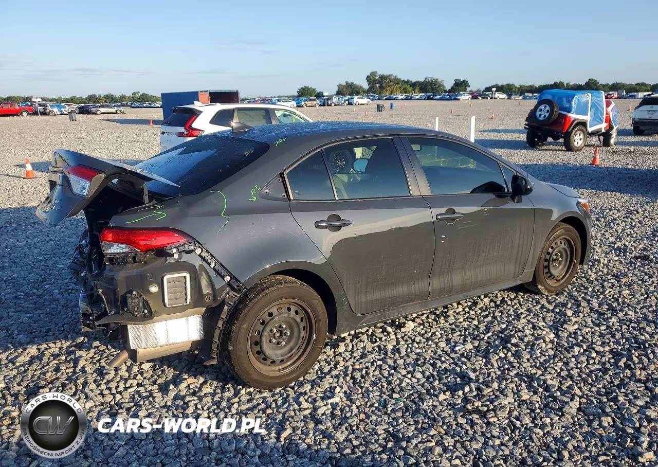 2026 Toyota Corolla Hybrid Le VIN:JTDBCMFE8T3120173 - 3