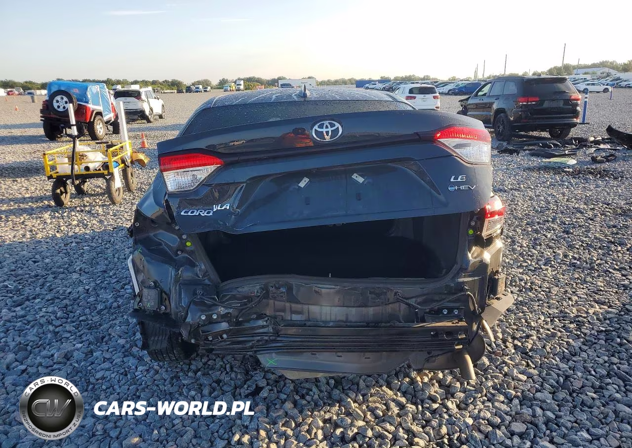 2026 Toyota Corolla Hybrid Le VIN:JTDBCMFE8T3120173 - 6