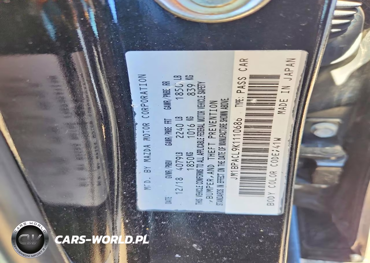 2019 Mazda 3 Preferred Plus VIN:JM1BPACL9K1110686 - 13
