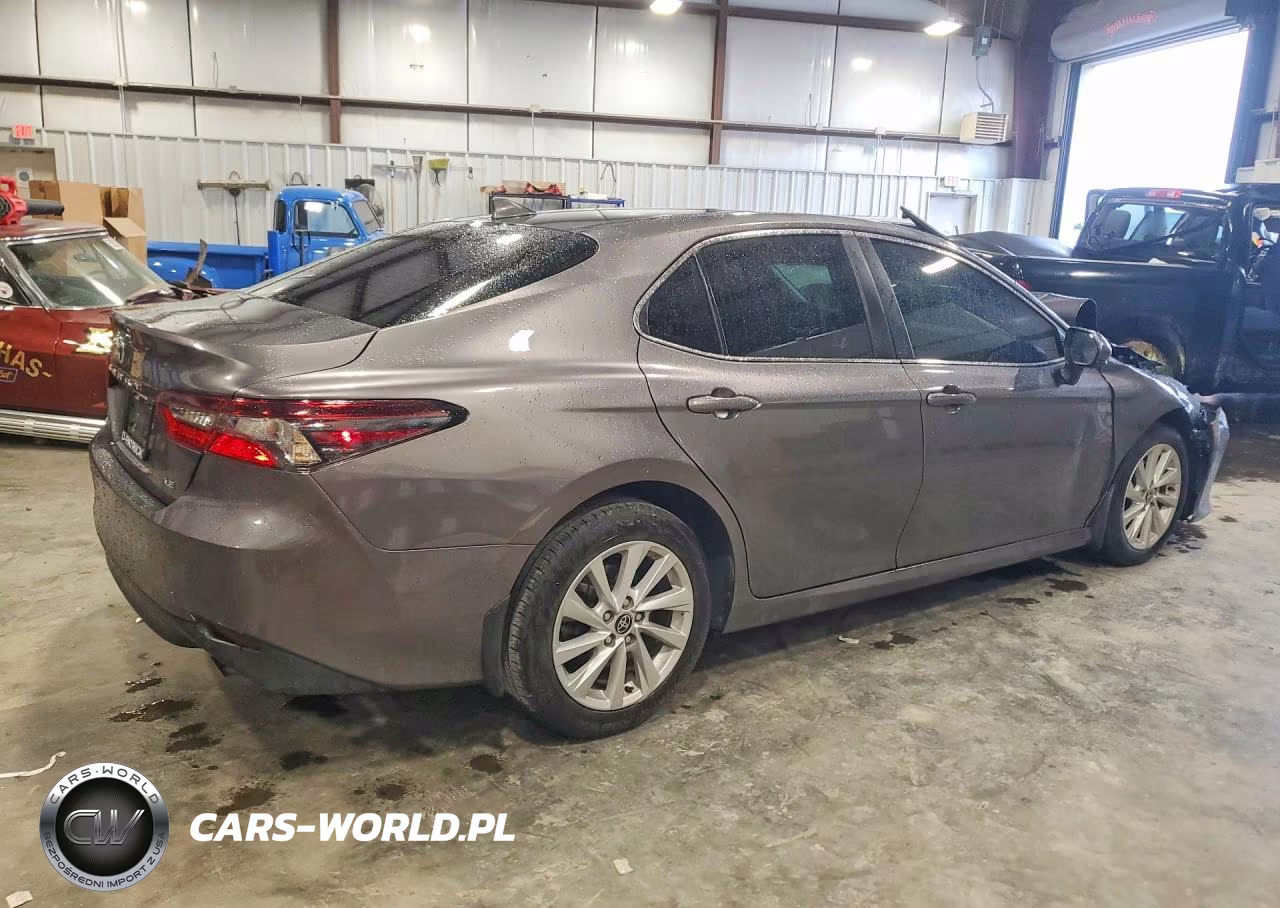 2022 Toyota Camry Le VIN:4T1C11AK5NU070203 - 3