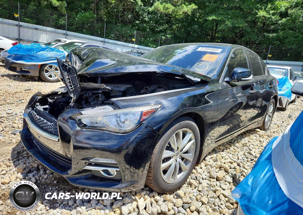 2015 Infiniti Q50 Premium