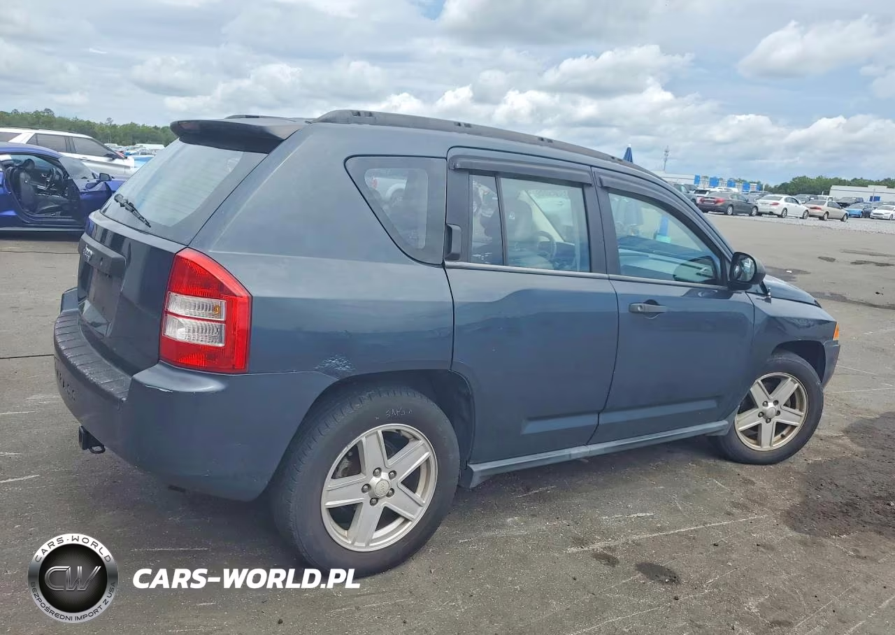 2007 Jeep Compass VIN:1J8FT47W07D216204 - 3