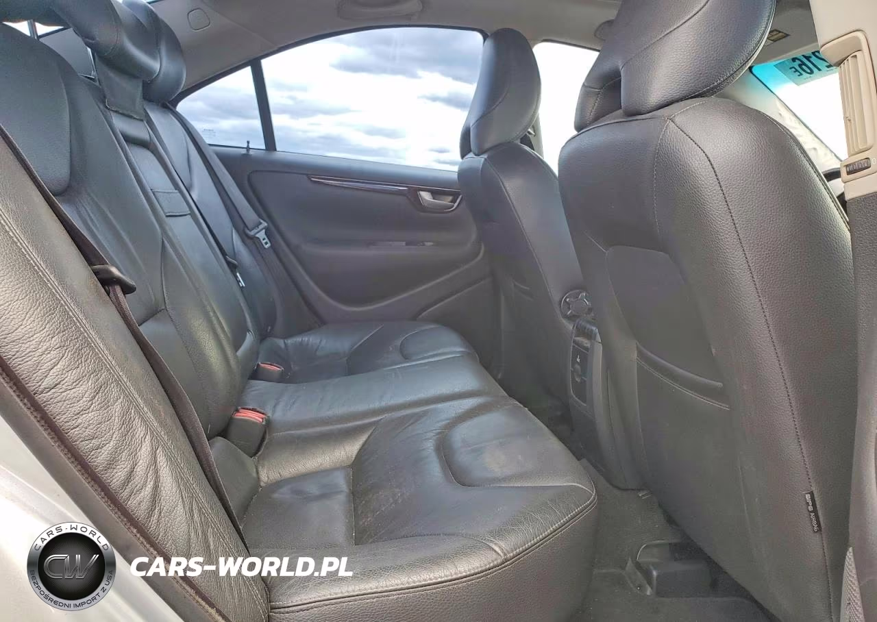 2005 Volvo S60 2.5T VIN:YV1RS592252485153 - 10