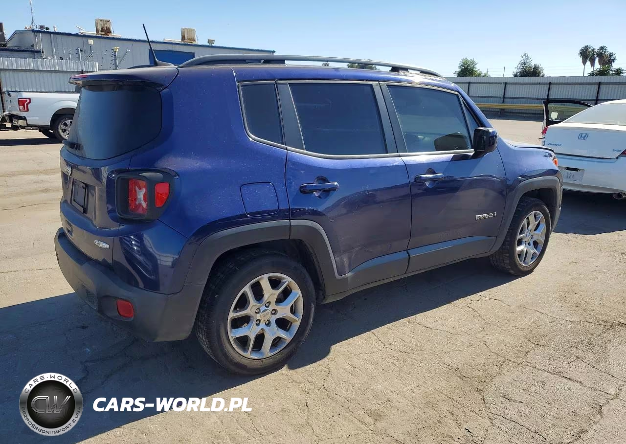 2018 Jeep Renegade Latitude VIN:ZACCJABB4JPH35039 - 3