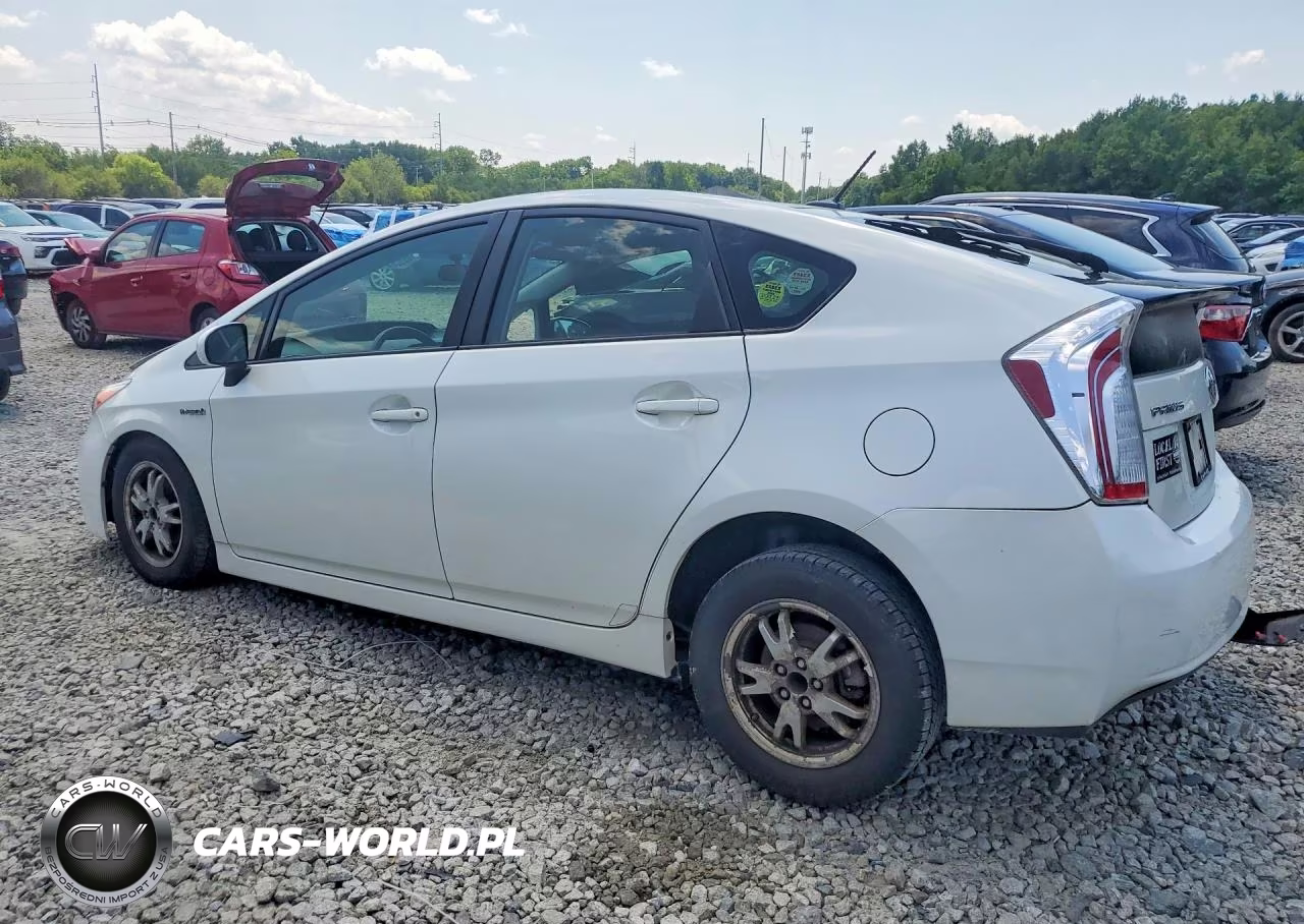 2015 Toyota Prius Three VIN:JTDKN3DU8F0433969 - 2