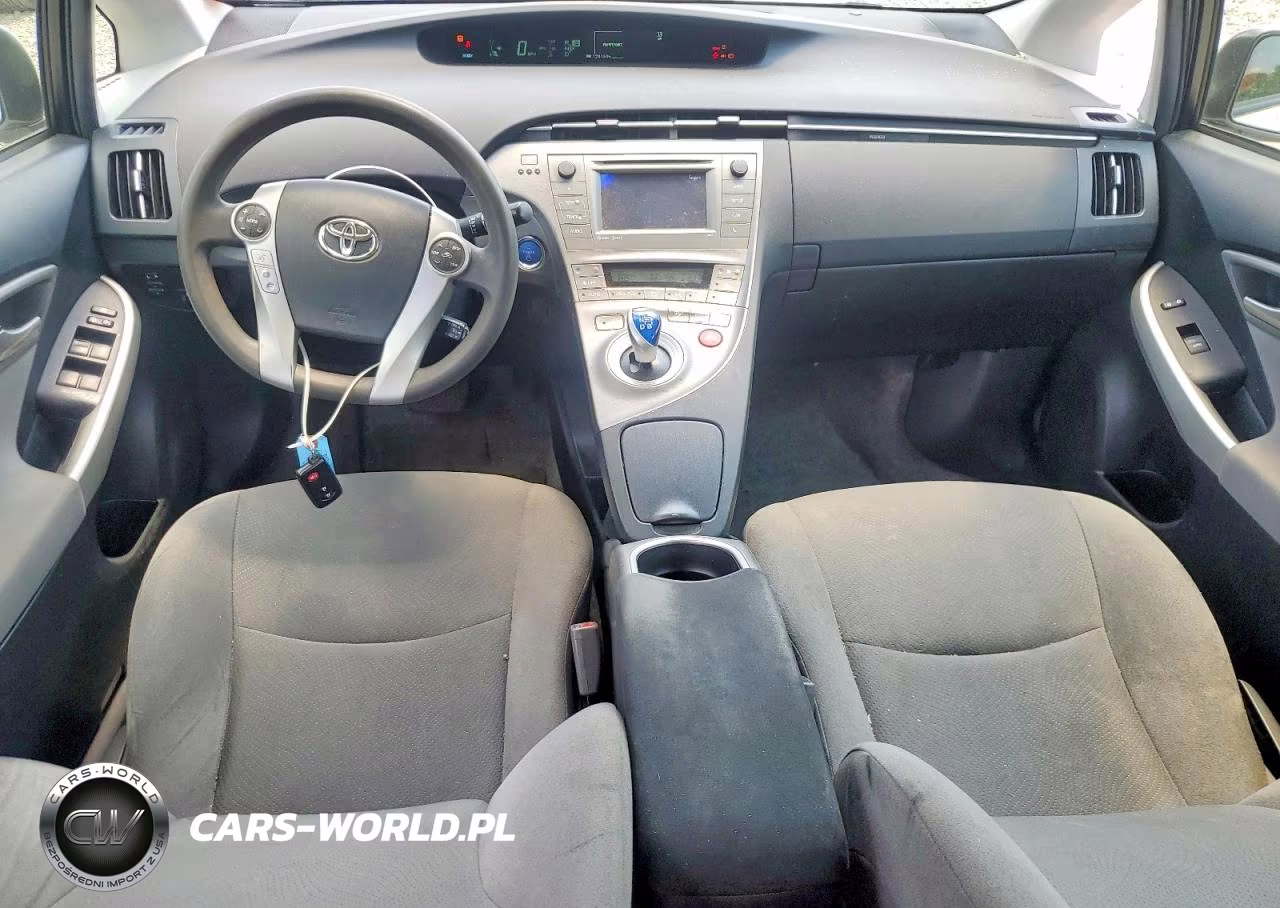 2015 Toyota Prius Three VIN:JTDKN3DU8F0433969 - 8