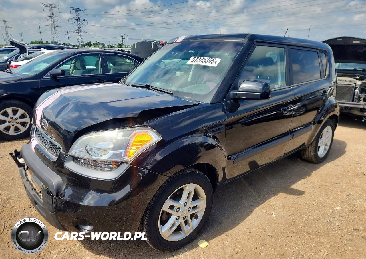 2011 Kia Soul +