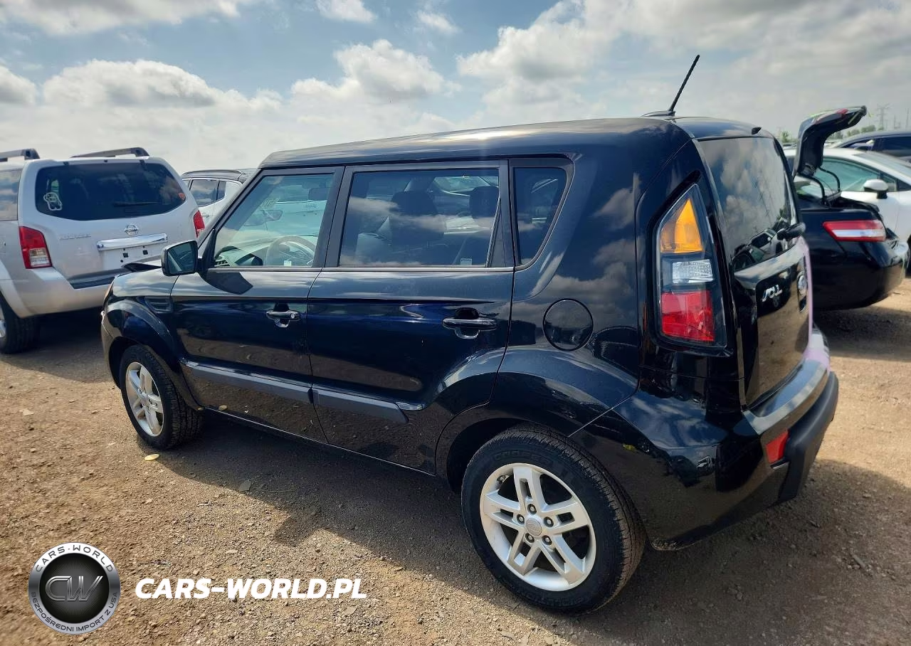 2011 Kia Soul + VIN:KNDJT2A27B7283255 - 2
