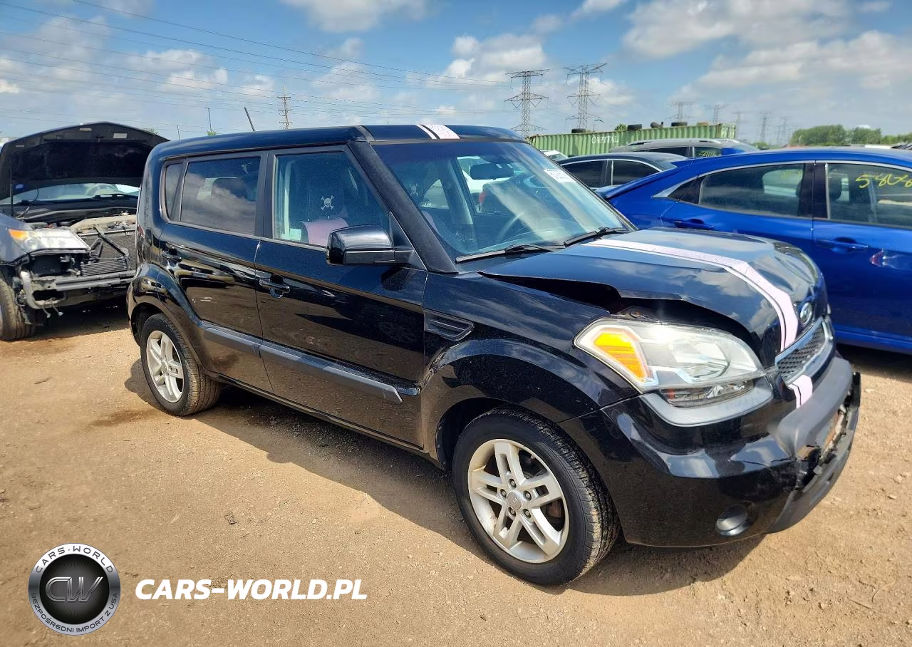 2011 Kia Soul + VIN:KNDJT2A27B7283255 - 4