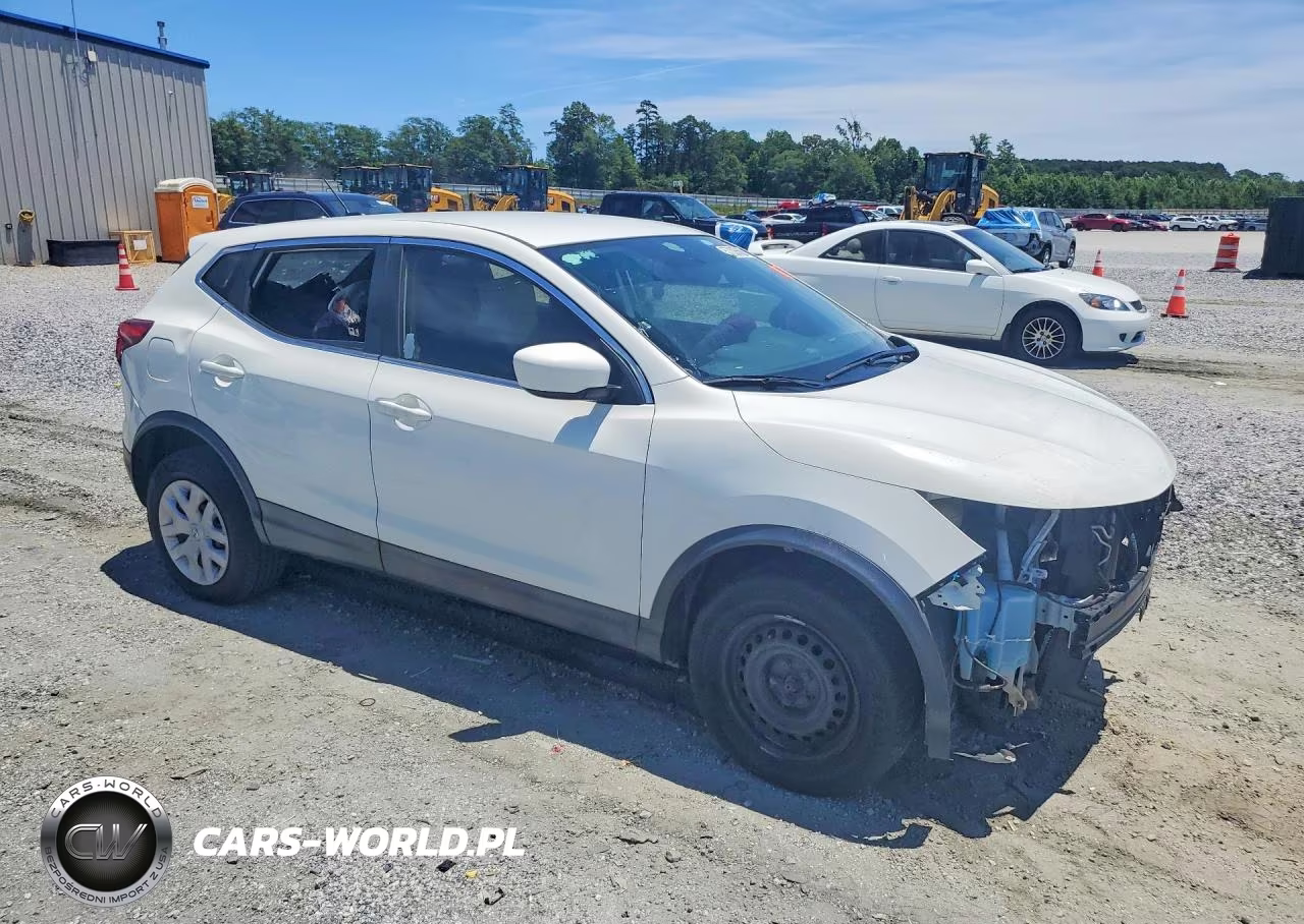 2019 Nissan Rogue Sport S VIN:JN1BJ1CP4KW241437 - 4