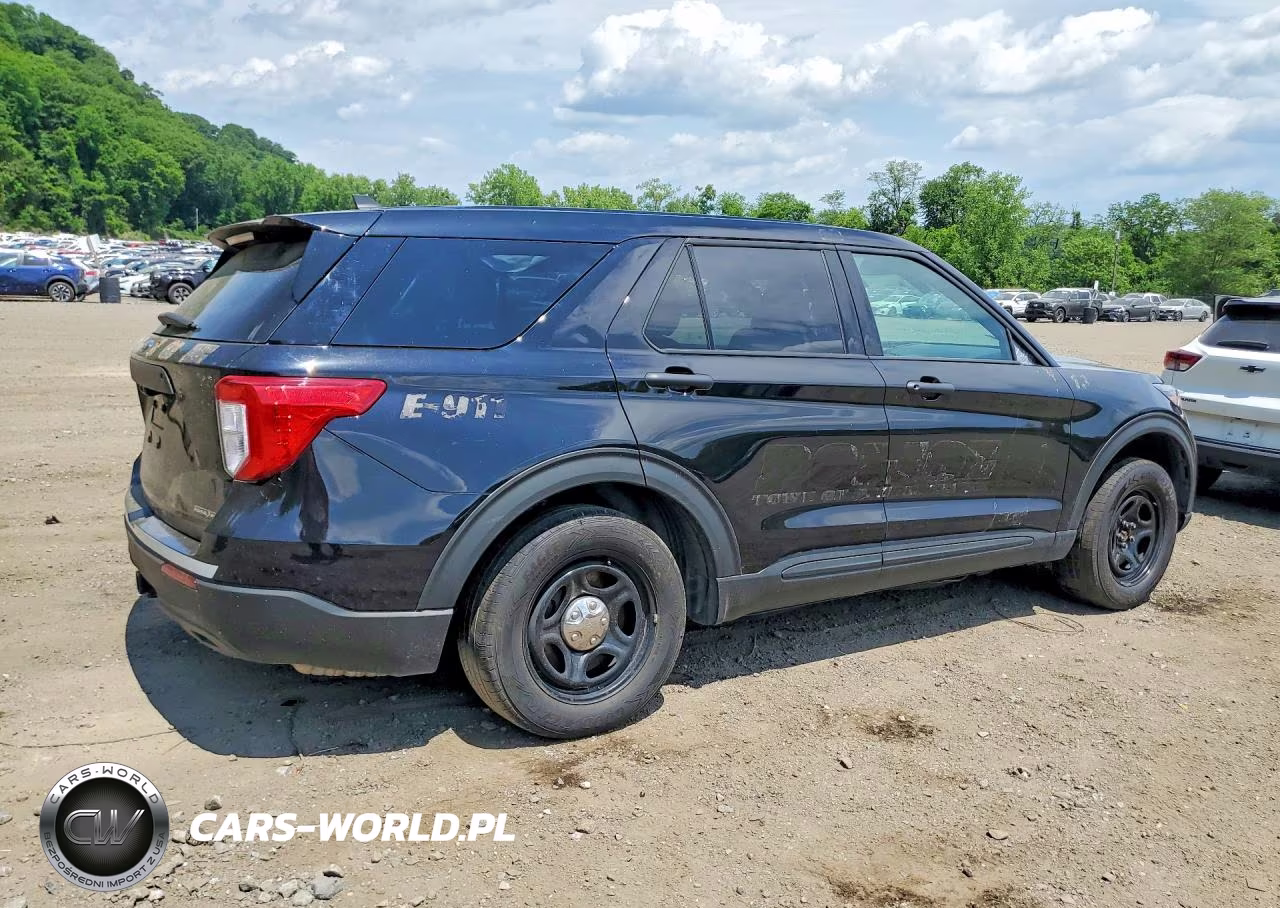 2023 Ford Explorer Police Interceptor VIN:1FM5K8AB5PGA63090 - 3