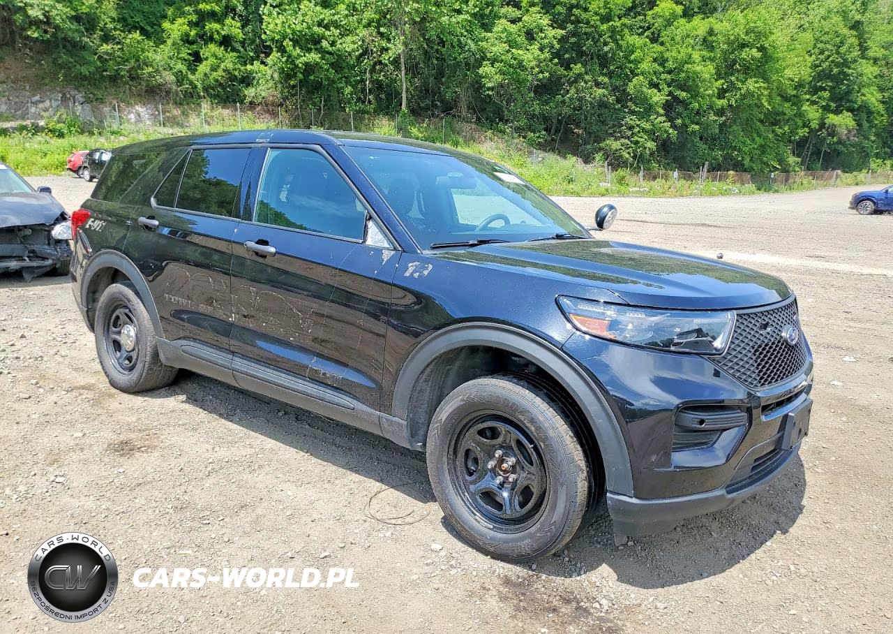 2023 Ford Explorer Police Interceptor VIN:1FM5K8AB5PGA63090 - 4