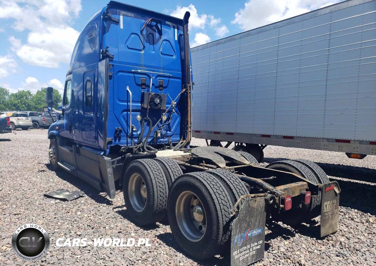 2016 Freightliner Cascadia 125" Sleeper Cab Semi Truck VIN:3AKJGLD59GSGX3143 - 3