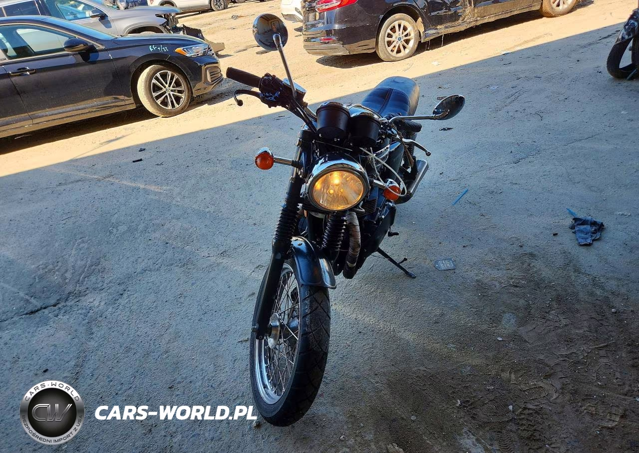 2010 Triumph Motorcycle Bonneville T VIN:SMT910K15AT443885 - 2