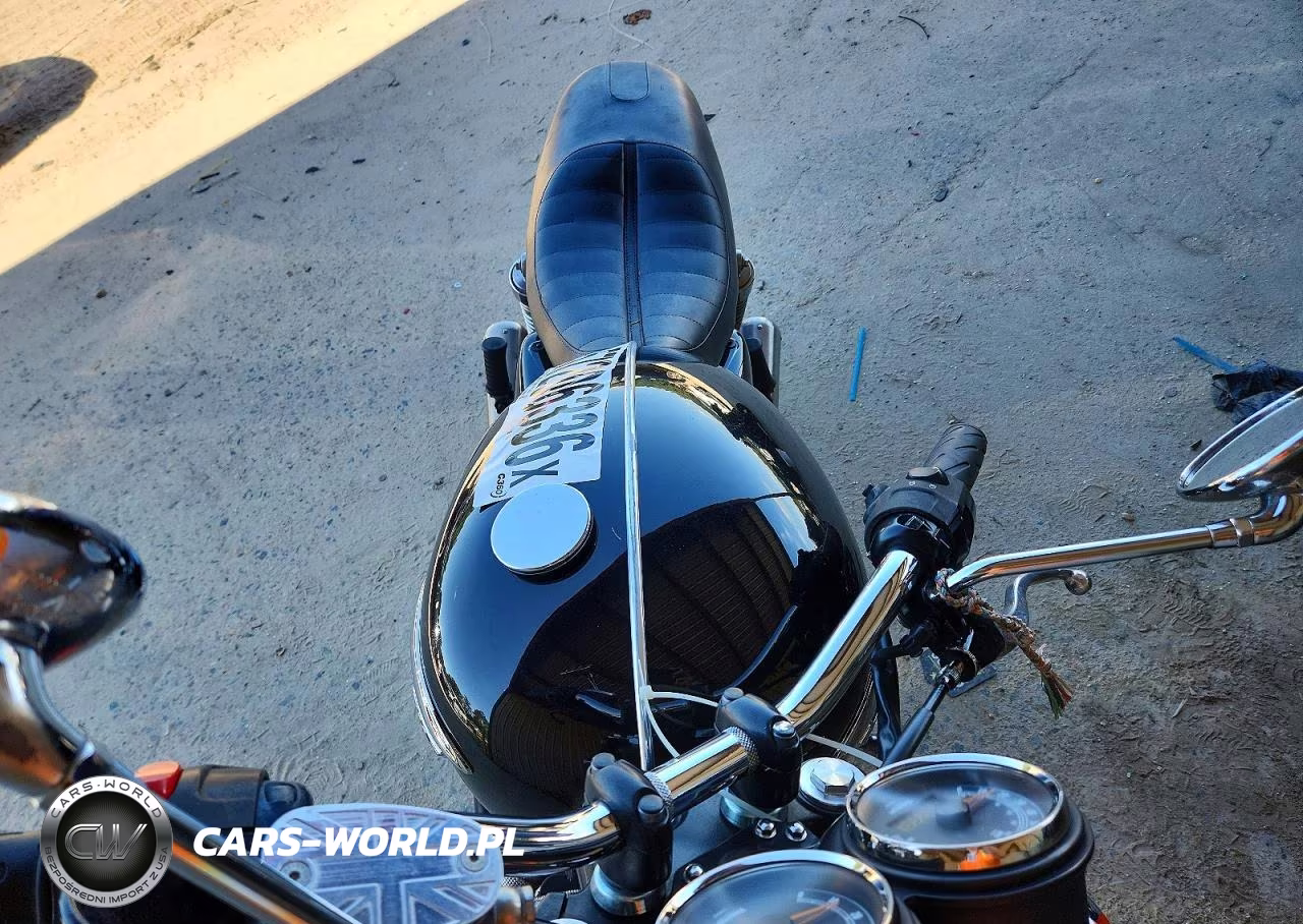 2010 Triumph Motorcycle Bonneville T VIN:SMT910K15AT443885 - 5