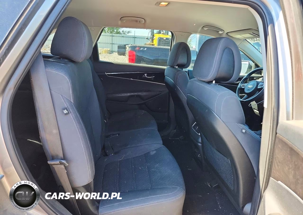 2016 Kia Sorento Lx V6 VIN:5XYPGDA55GG063451 - 11