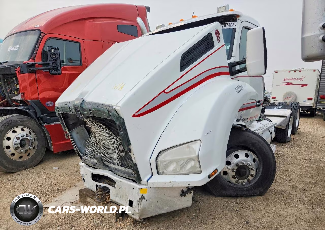 2016 Kenworth T880 Semi Truck VIN:1XKZDP0X9GJ488584 - 2