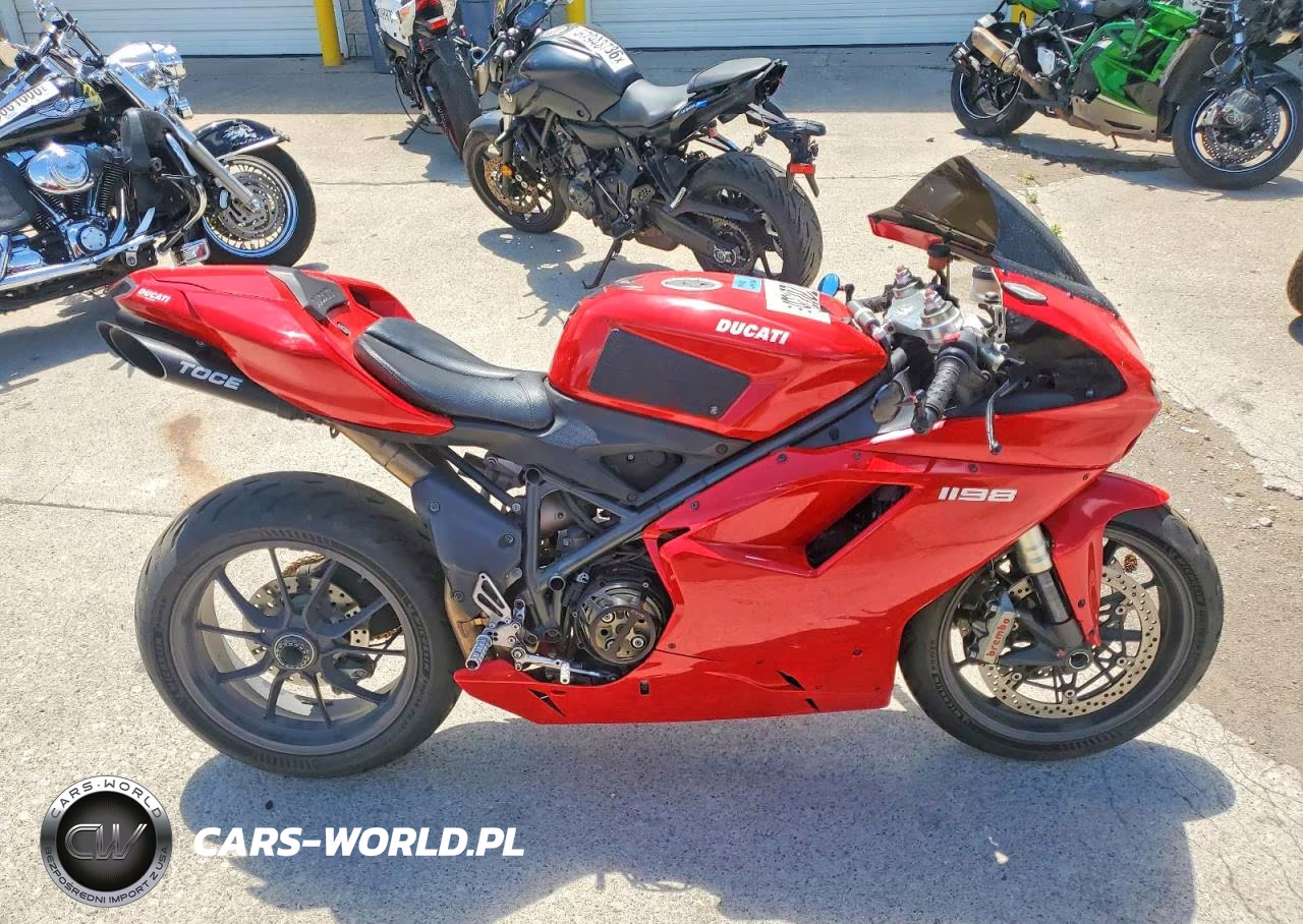 2010 Ducati 1198 Base
