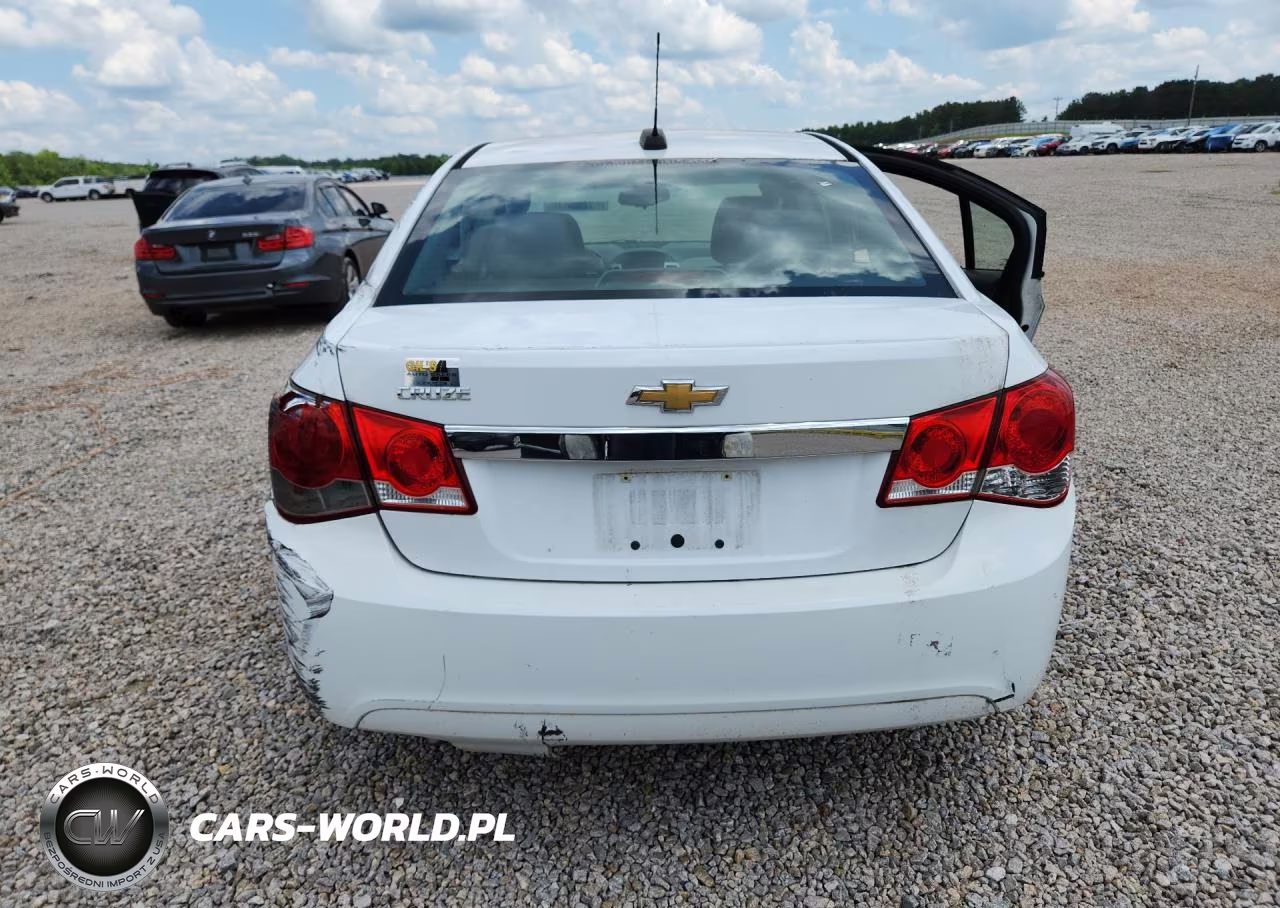 2016 Chevrolet Cruze Limited Ls VIN:1G1PC5SH3G7140690 - 6