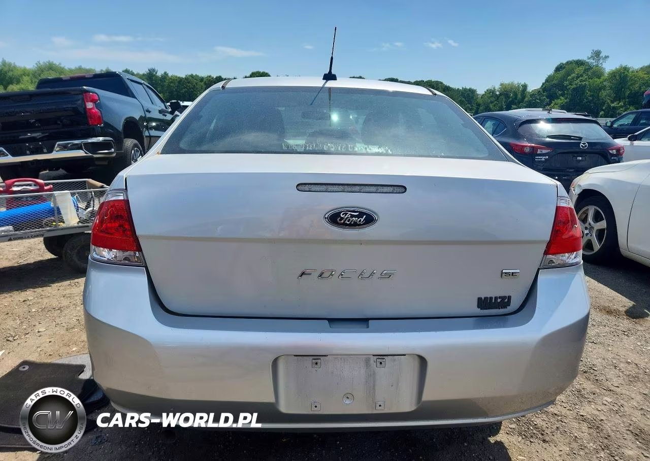 2010 Ford Focus Se VIN:1FAHP3FN4AW250266 - 6