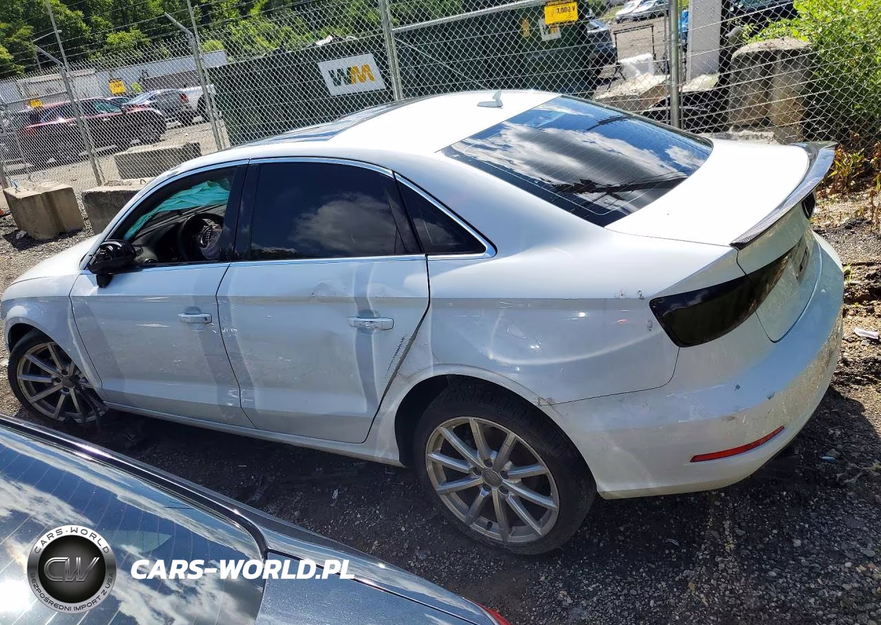 2015 Audi A3 Premium VIN:WAUBFGFF4F1114398 - 2