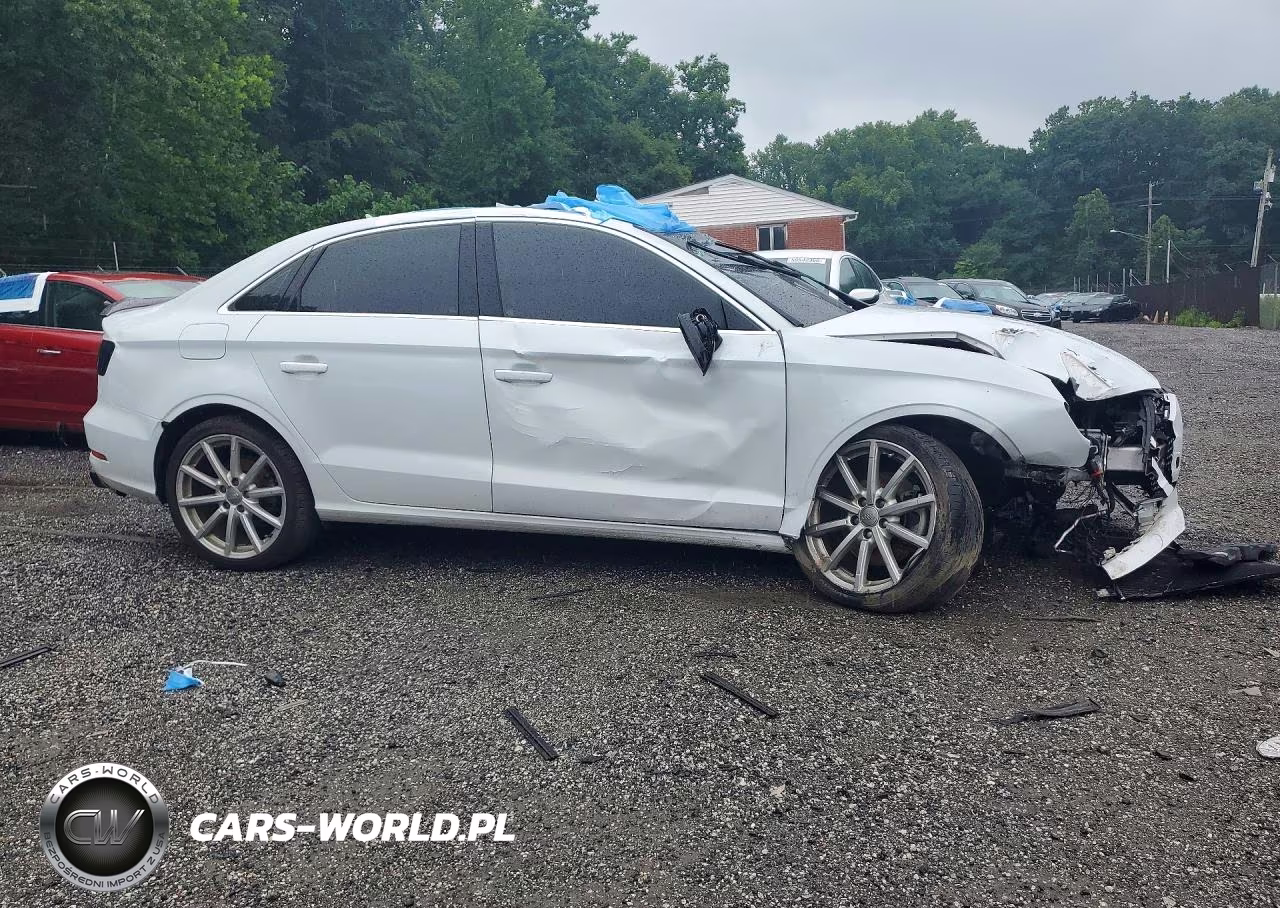 2015 Audi A3 Premium VIN:WAUBFGFF4F1114398 - 4