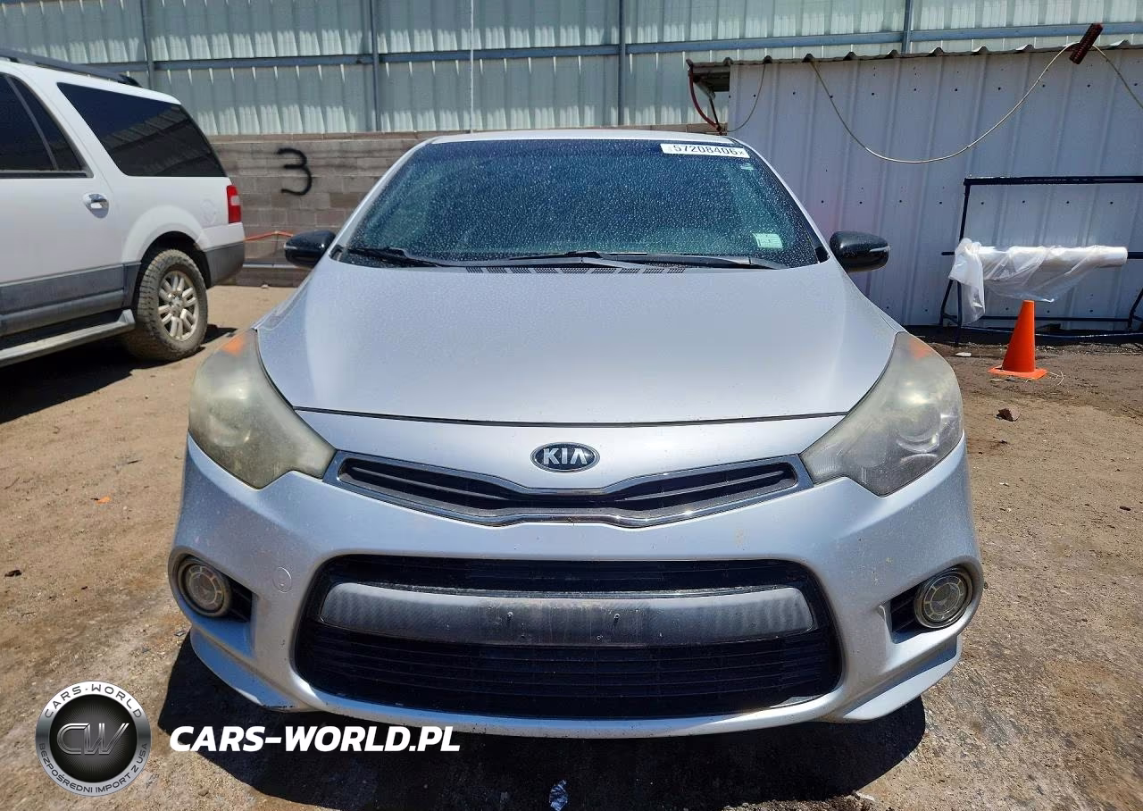 2016 Kia Forte VIN:KNAFZ6A37G5593653 - 5