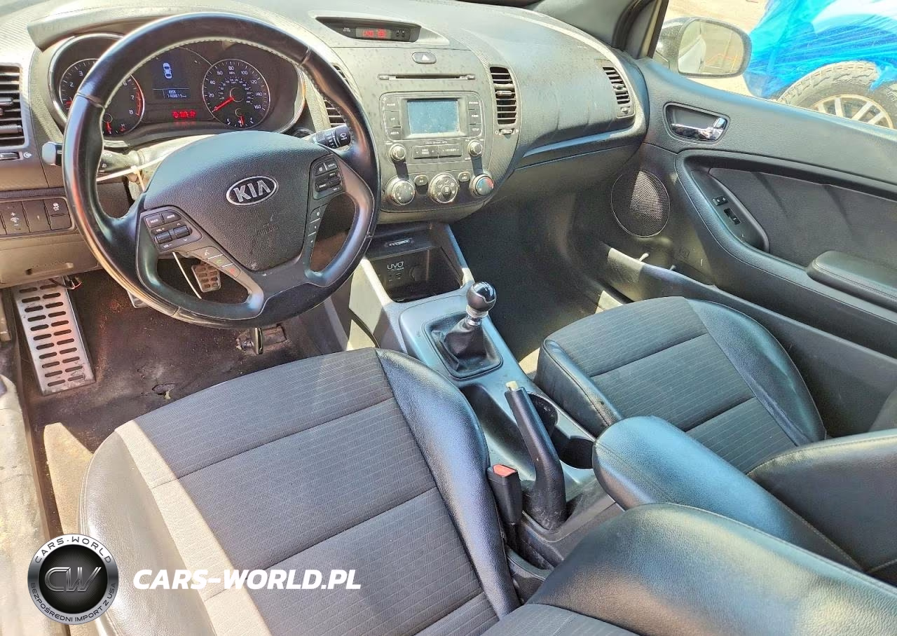 2016 Kia Forte VIN:KNAFZ6A37G5593653 - 8
