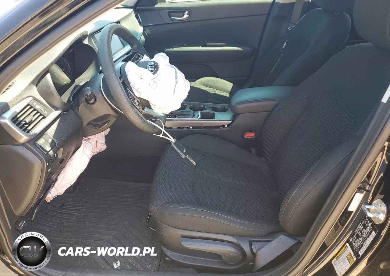 2019 Kia Optima Lx VIN:5XXGT4L33KG348749 - 7