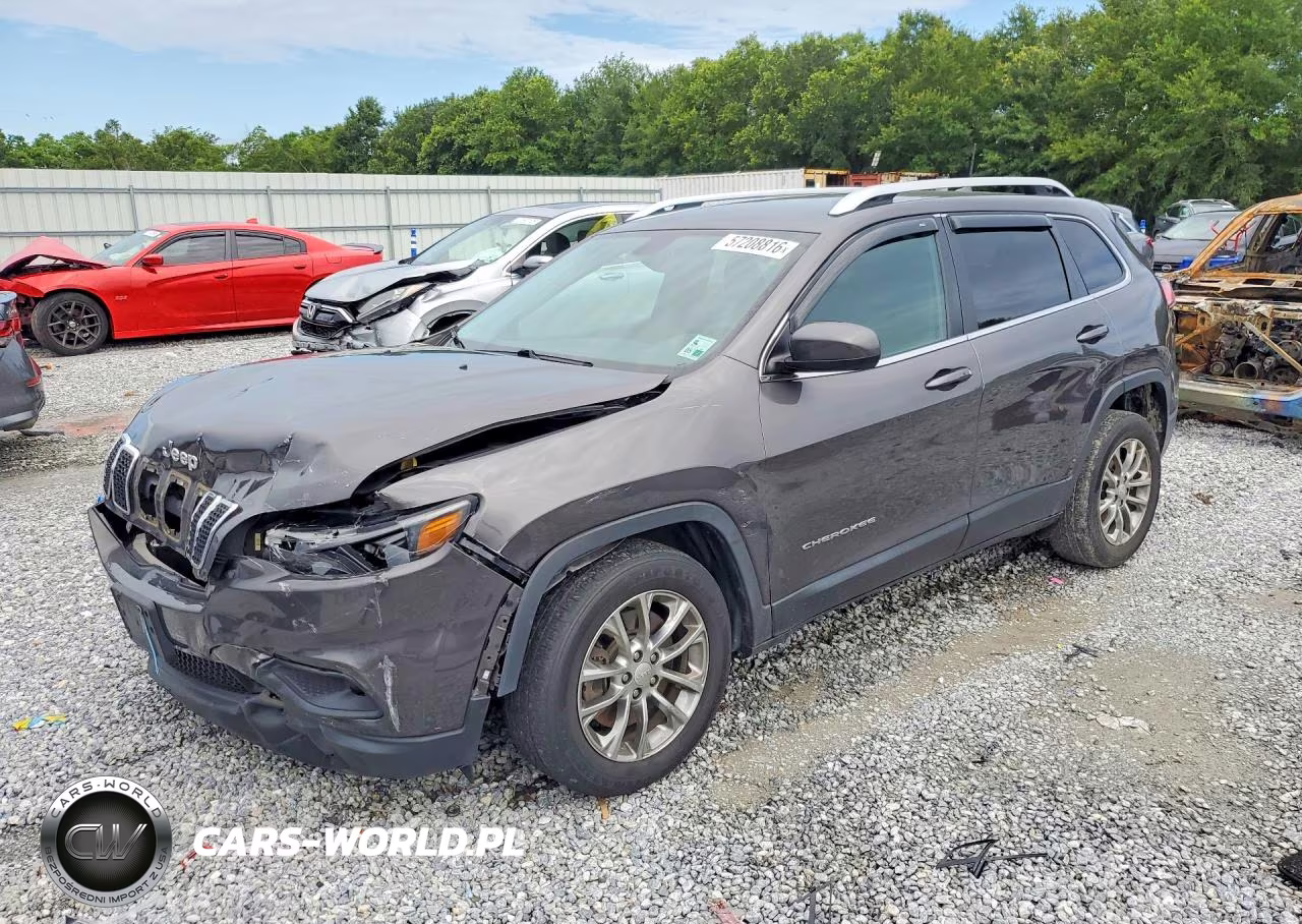 2019 Jeep Cherokee Latitude Plus – zdjęcie 1 z 13