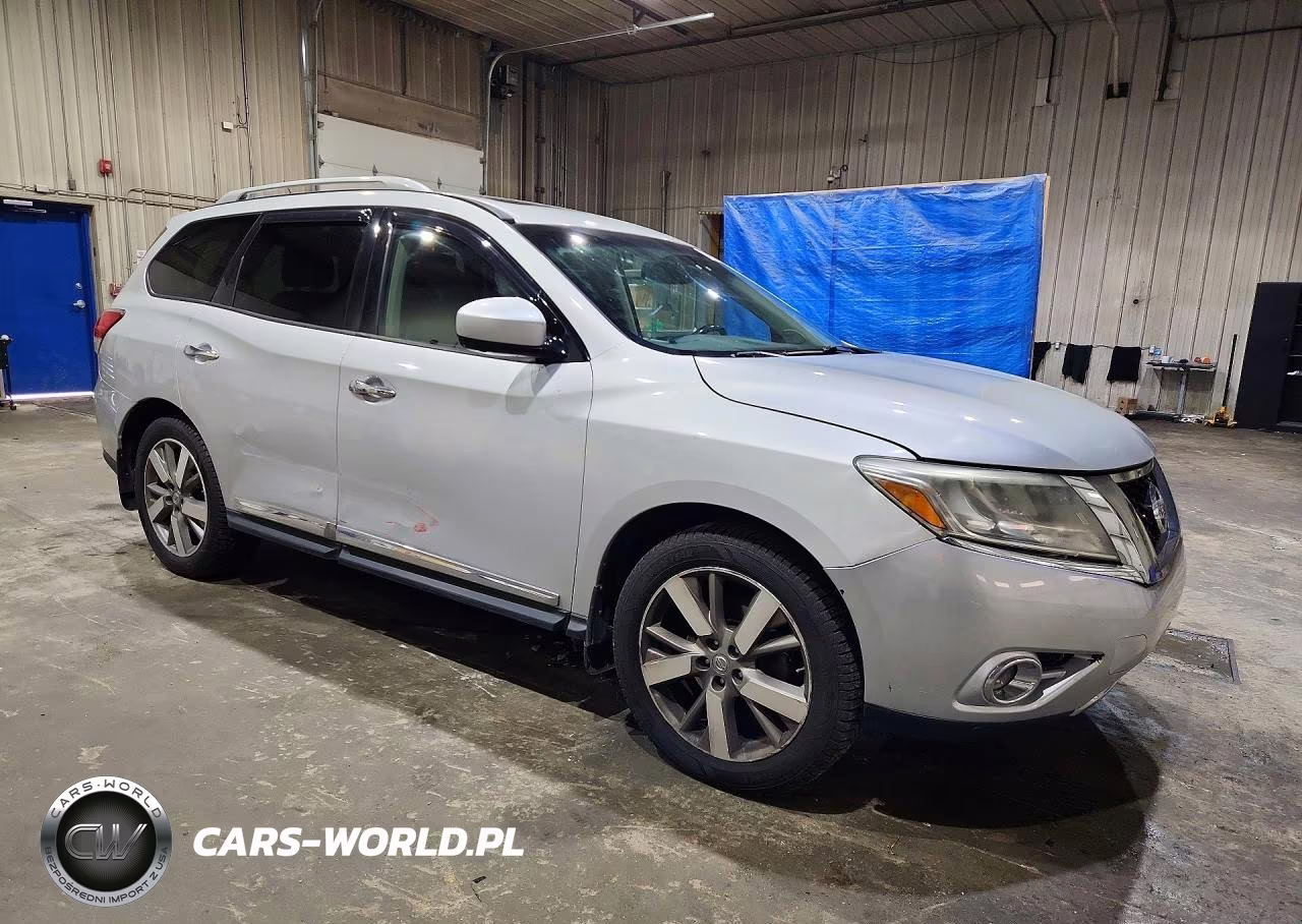 2015 Nissan Pathfinder Platinum VIN:5N1AR2MM3FC632531 - 4