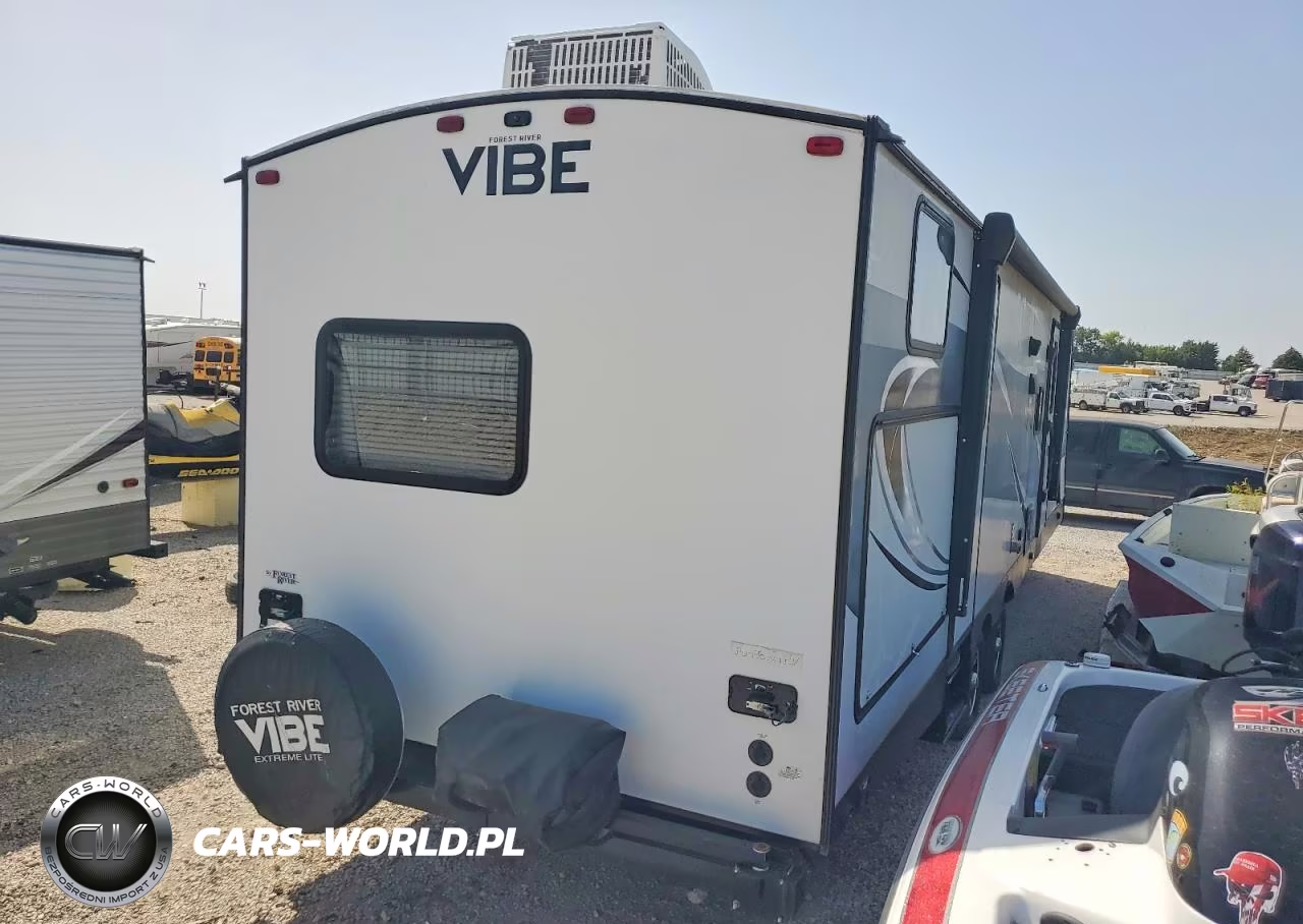 2018 Forest River Vibe Camper VIN:4X4TVBG27J4111845 - 4