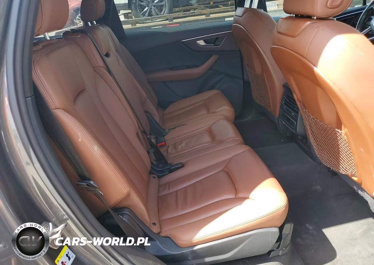 2021 Audi Q7 Premium VIN:WA1AJAF70MD023086 - 11
