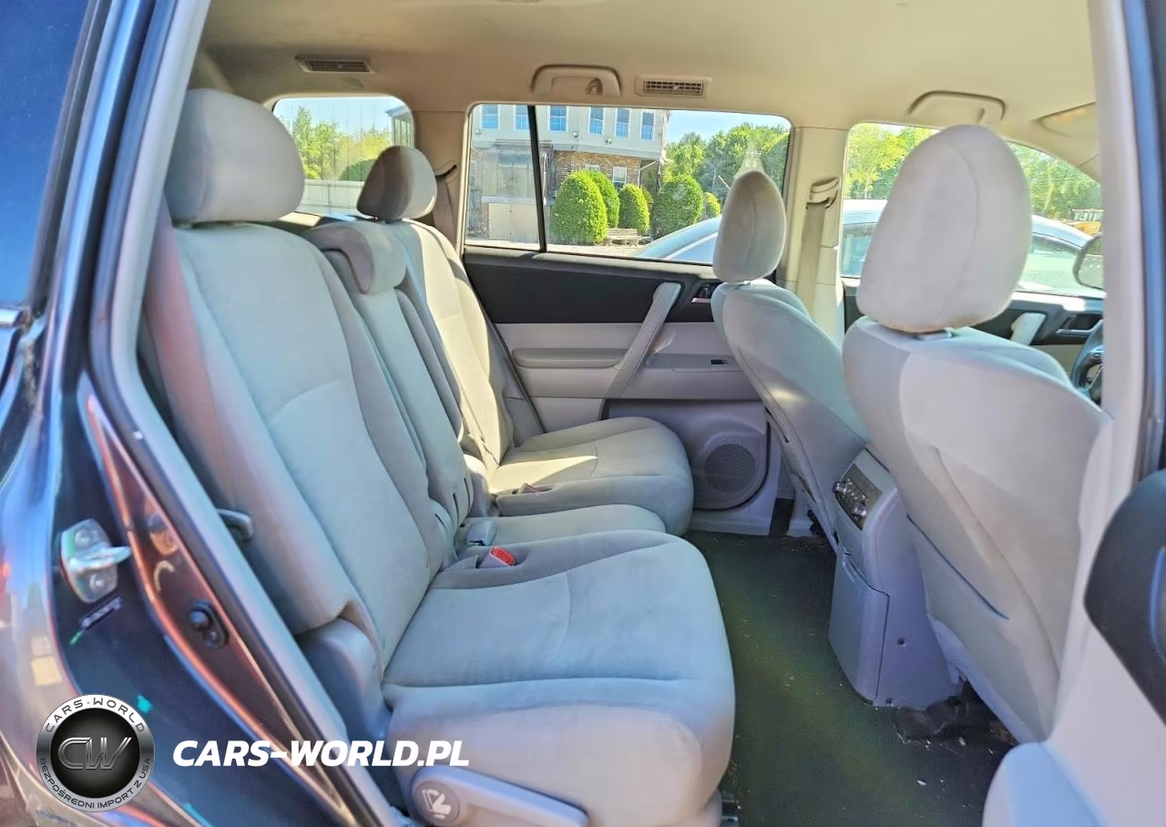 2013 Toyota Highlander Plus VIN:5TDBK3EH8DS197361 - 11