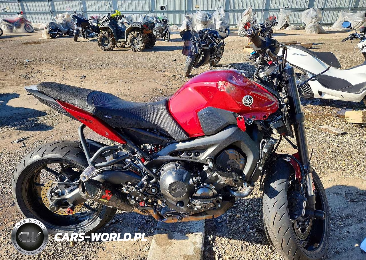 2017 Yamaha Fz09 – zdjęcie 1 z 8