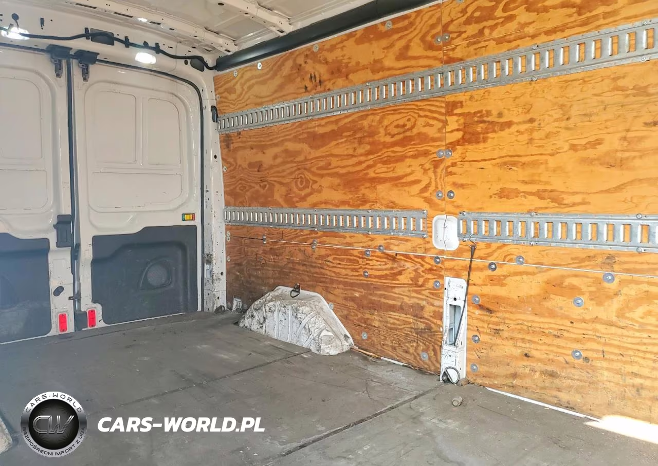 2020 FORD TRANSIT 150 VIN:1FTYE1C89LKA17335 - 11