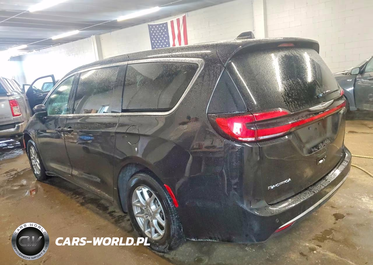 2025 Chrysler Pacifica Select VIN:2C4RC1BG9SR551633 - 2