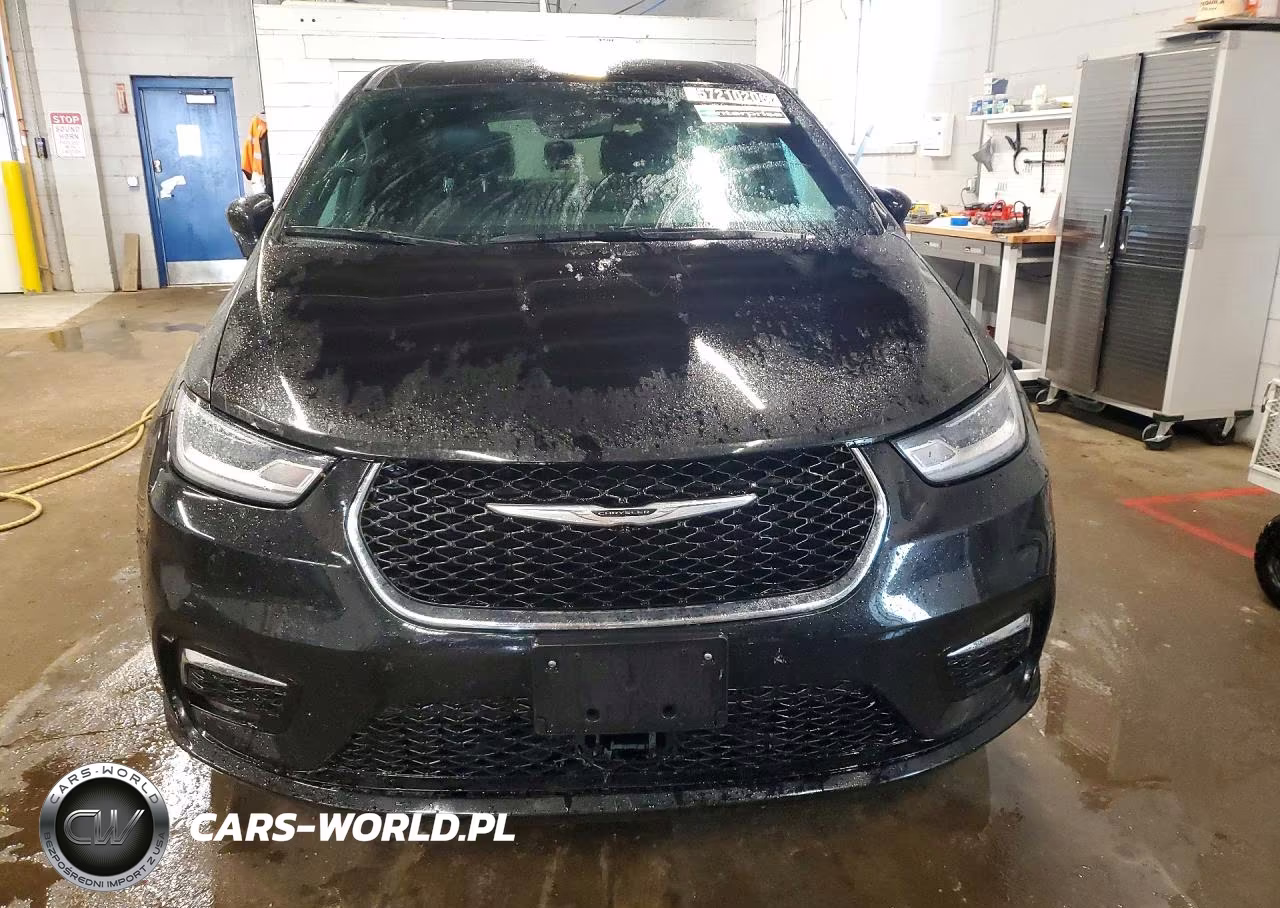 2025 Chrysler Pacifica Select VIN:2C4RC1BG9SR551633 - 5