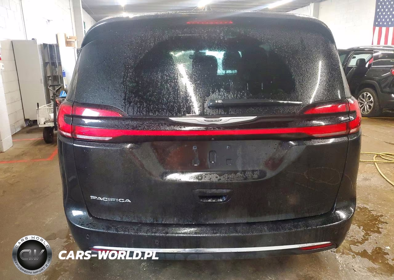 2025 Chrysler Pacifica Select VIN:2C4RC1BG9SR551633 - 6