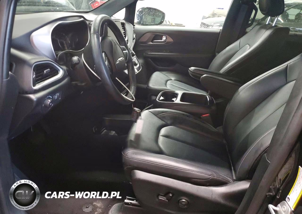 2025 Chrysler Pacifica Select VIN:2C4RC1BG9SR551633 - 7