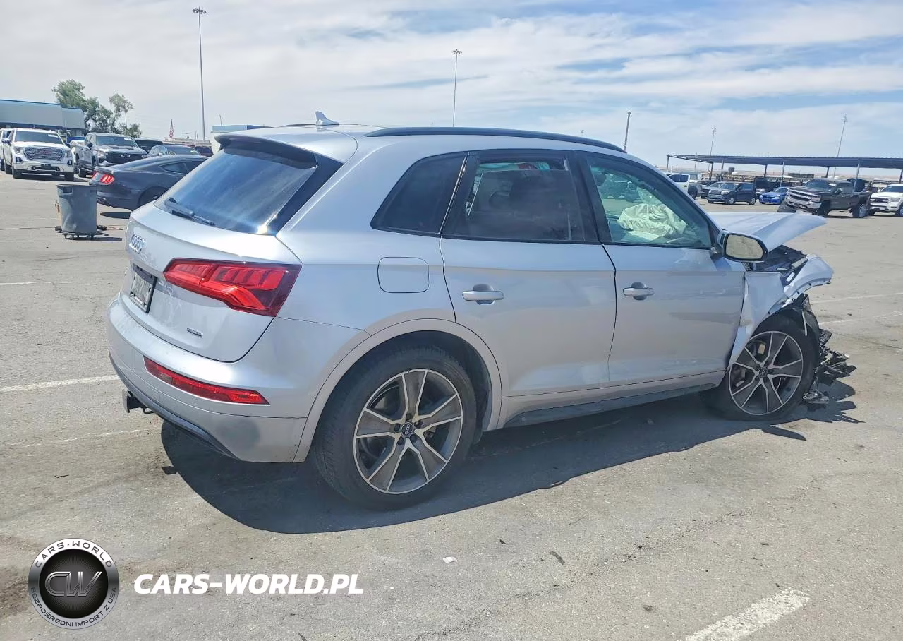 2019 Audi Q5 Premium Plus VIN:WA1BNAFY1K2097837 - 3