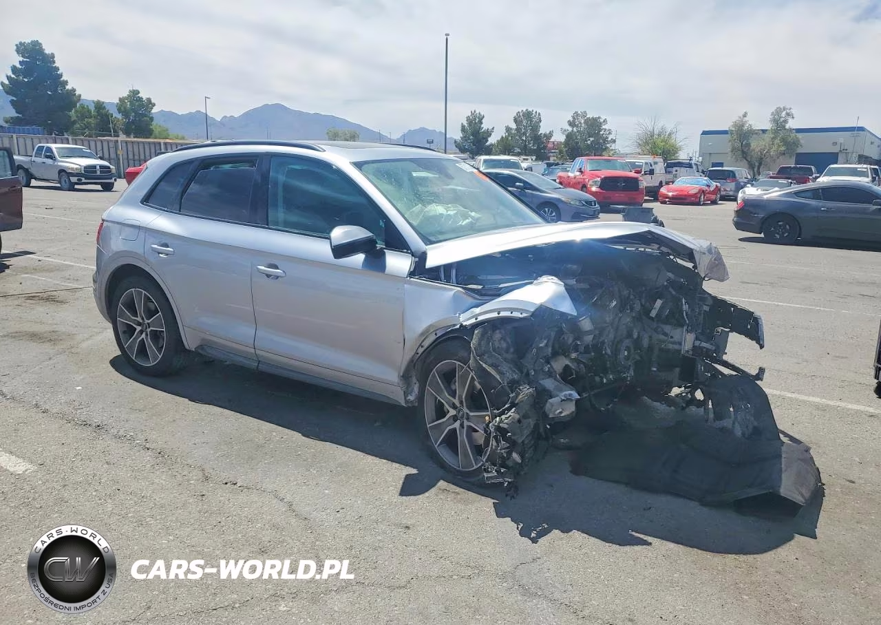 2019 Audi Q5 Premium Plus VIN:WA1BNAFY1K2097837 - 4