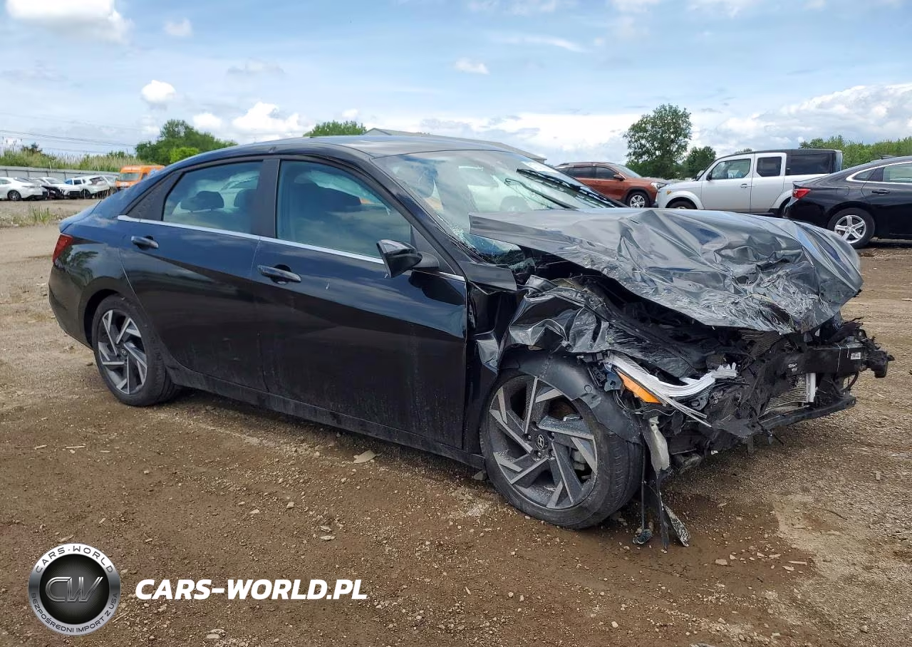 2024 Hyundai Elantra Sel VIN:KMHLS4DGXRU849351 - 4