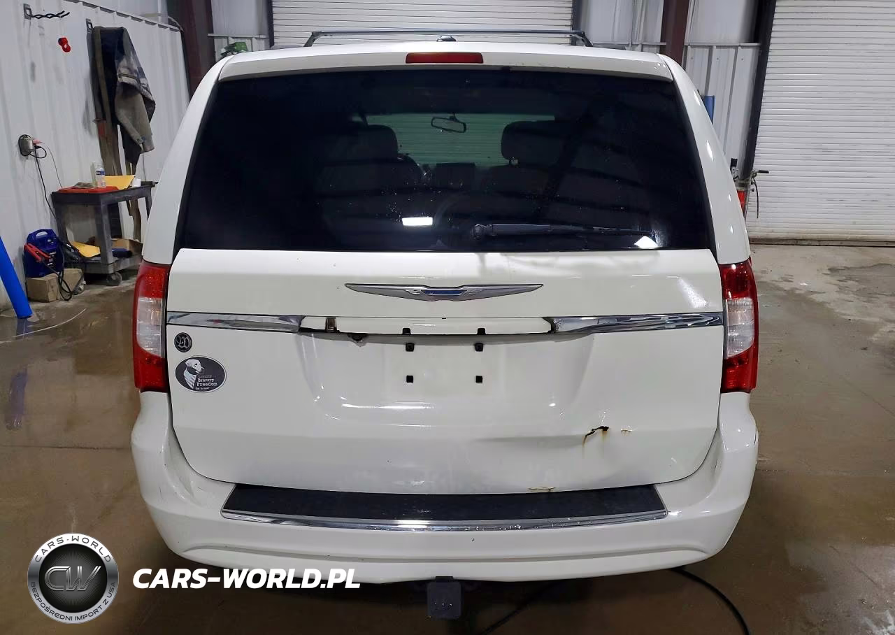 2013 Chrysler Town & Country Touring VIN:2C4RC1BG7DR518018 - 6