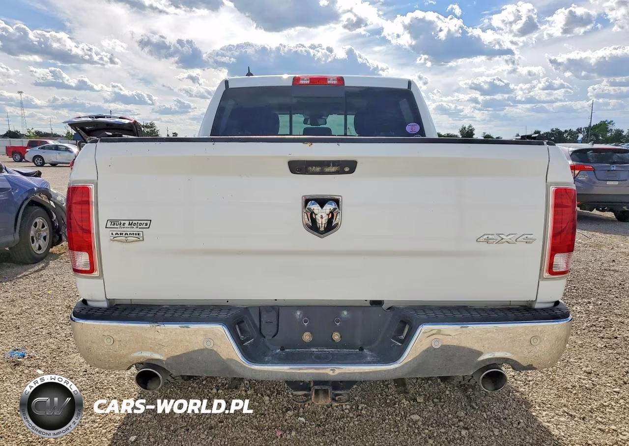 2016 Ram 1500 Laramie VIN:1C6RR7NM5GS161161 - 6