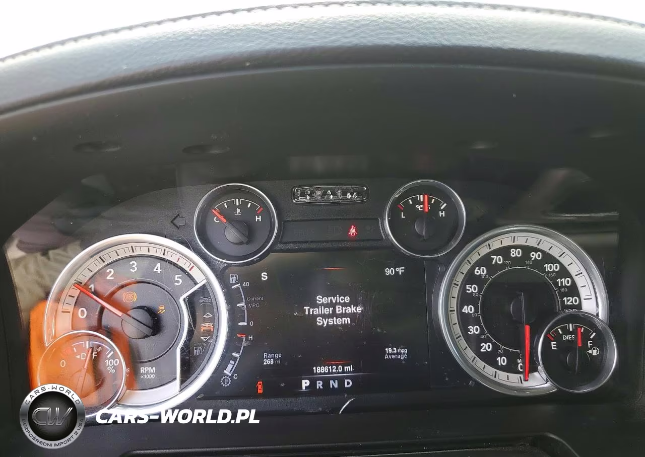 2016 Ram 1500 Laramie VIN:1C6RR7NM5GS161161 - 9