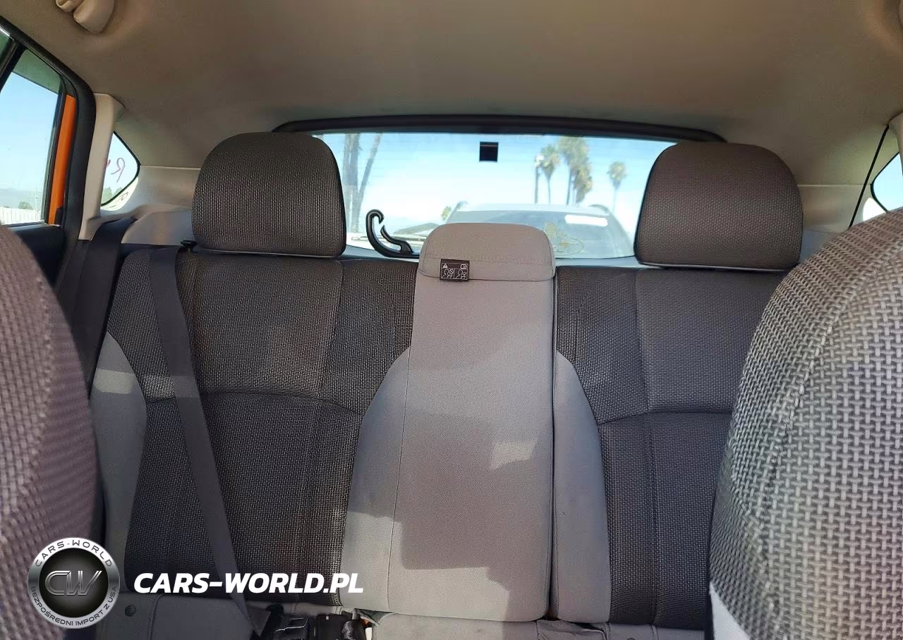 2019 Subaru Crosstrek VIN:JF2GTAACXK8277328 - 10